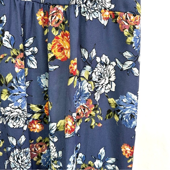 Xhilaration Women’s Sky Navy Floral Sleeveless Front Cut-Out Dress - NWT - Picture 3 of 9